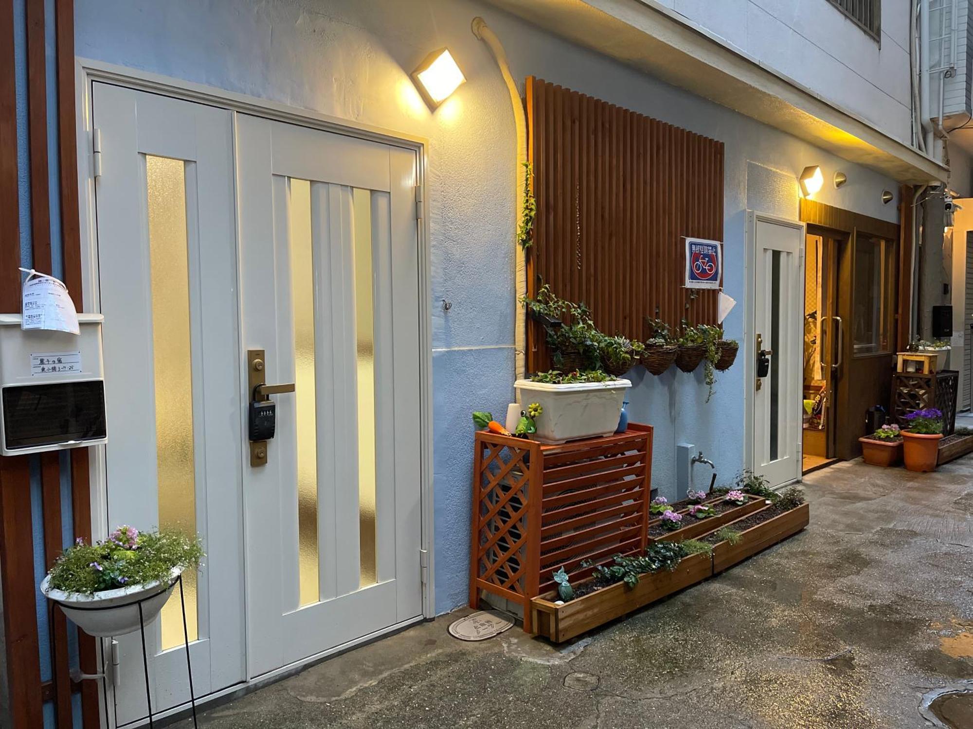 距离namba Shinsaibashi麗子民宿 Осака Екстериор снимка